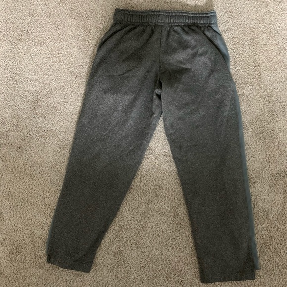 sweatpants - Picture 2 of 3